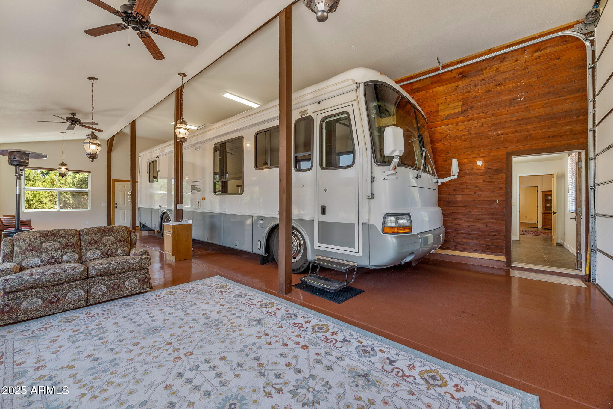 2335 Voyager Circle Overgaard, AZ 85933 - Photo 8 of 64 2335VoyagerCir-Overgaard-AZ-8