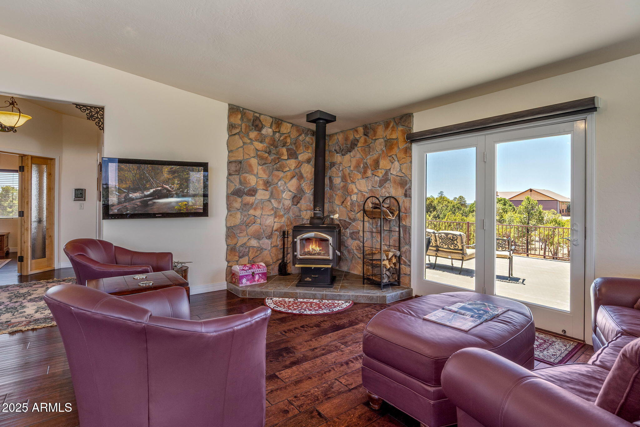 2335 Voyager Circle Overgaard, AZ 85933 - Photo 15 of 64 2335VoyagerCir-Overgaard-AZ-15