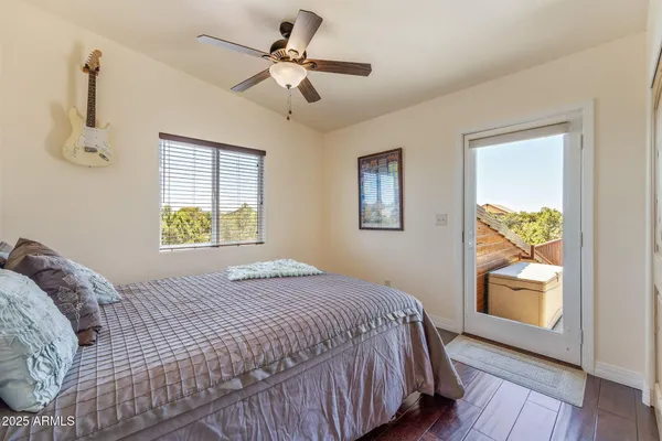 $950,000 | 2335 Voyager Circle, Overgaard, AZ 85933