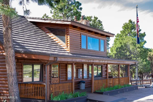 $950,000 | 2335 Voyager Circle, Overgaard, AZ 85933