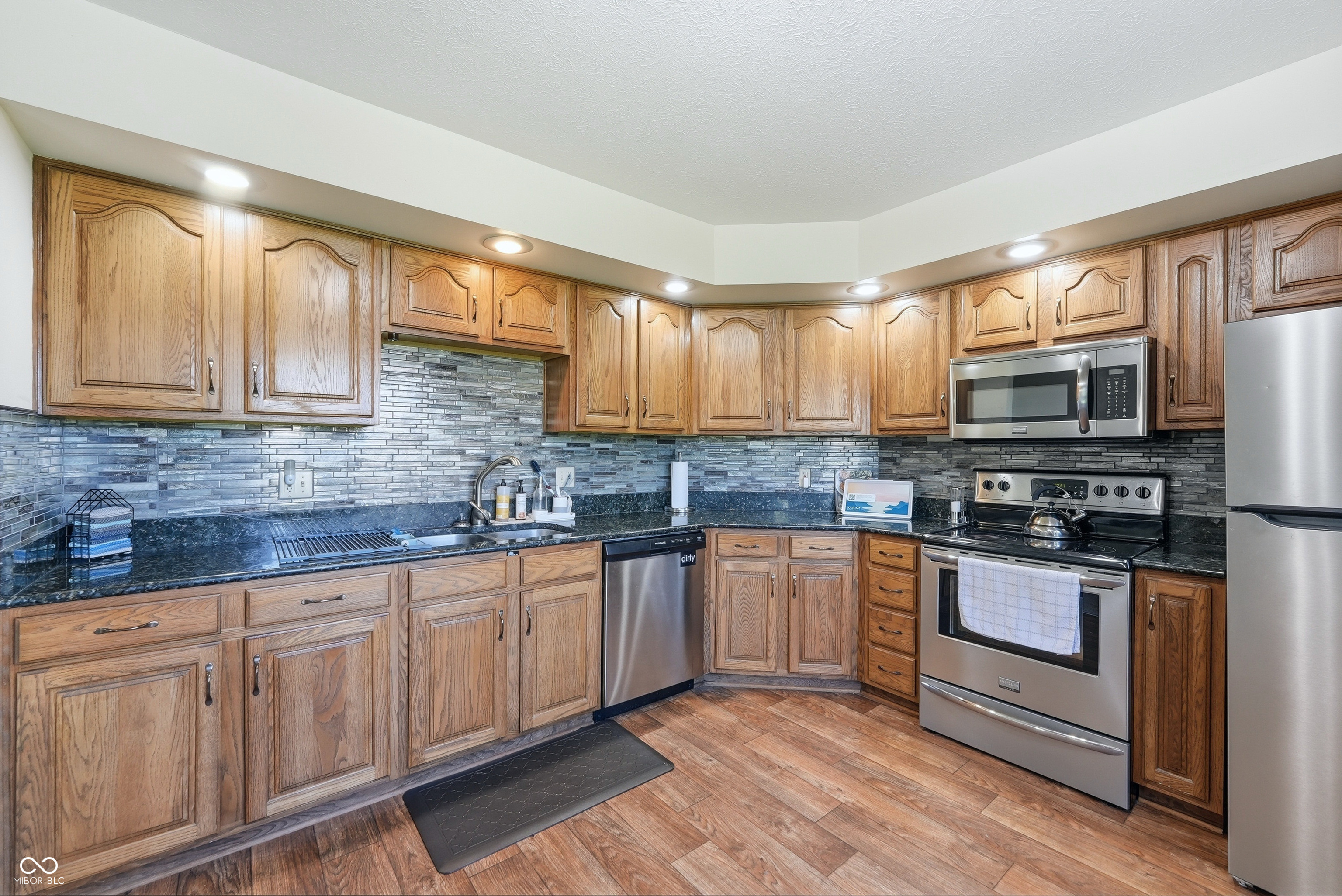 8749 Carriage Lane Pendleton, IN 46064 - Photo 13 of 44