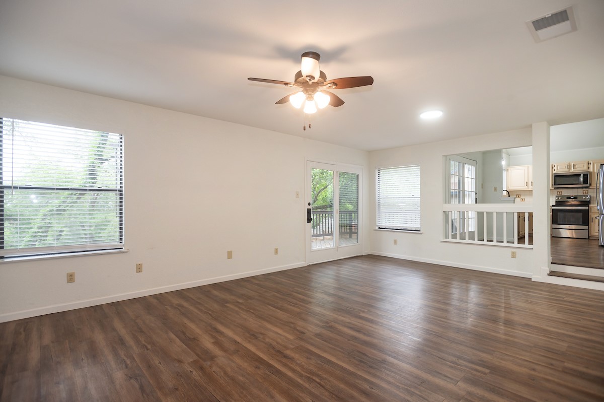 11513 Juniper Ridge Drive Austin, TX 78759 - Photo 12 of 35