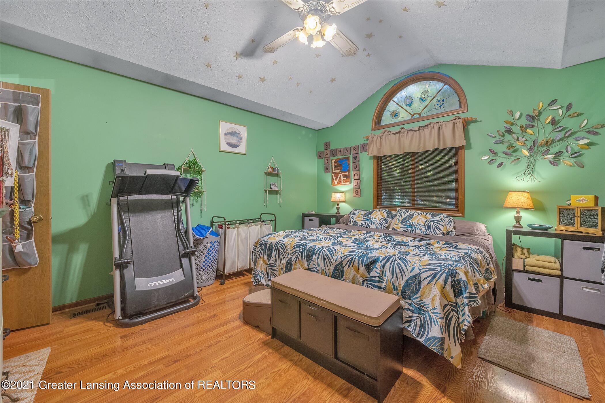 6079 Bishop Road Lansing, MI 48911 - Photo 14 of 34 19-6079-Bishop-Rd-WindowStill-Real-Estat