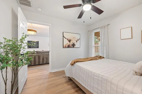 $815,000 | 1706 Dunn Street, Grapevine, TX 76051