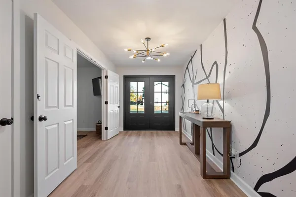$815,000 | 1706 Dunn Street, Grapevine, TX 76051