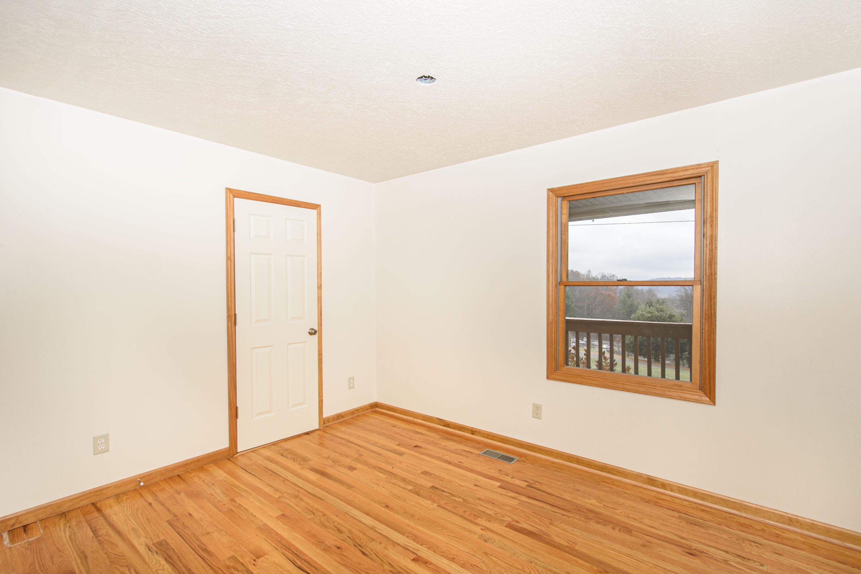 5485 Buffalo Mountain Road Southwest Willis, VA 24380 - Photo 33 of 77 a view of an empty room
