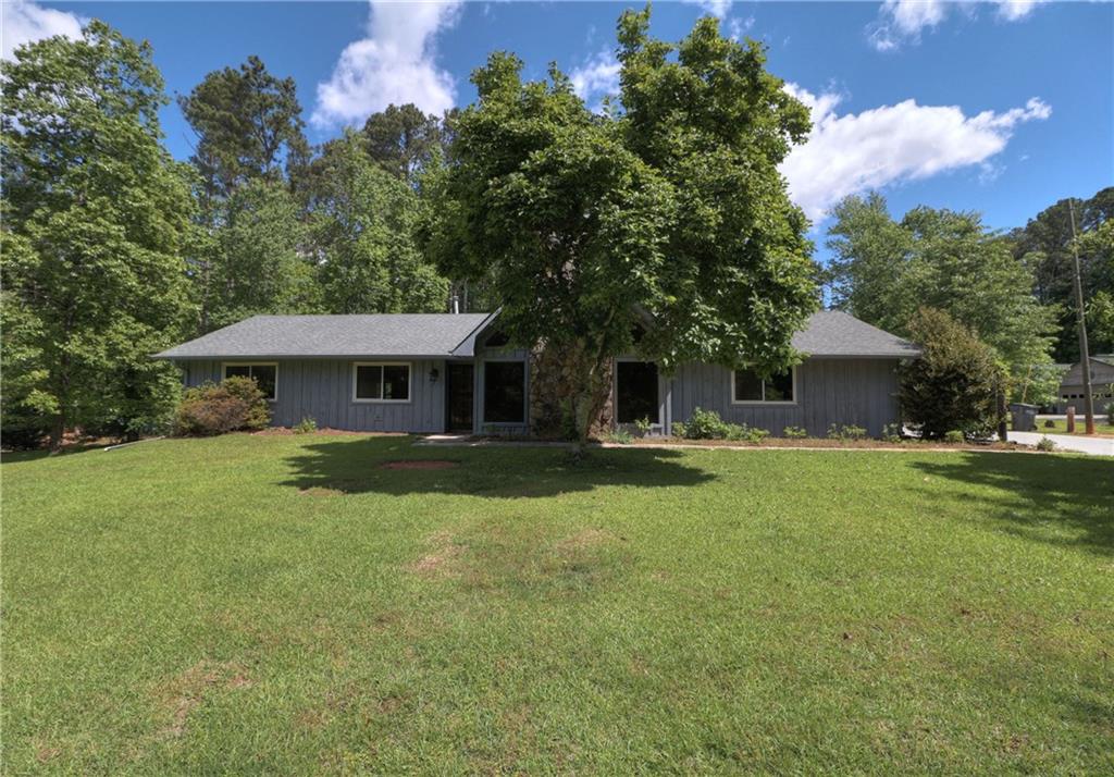 190 Julie Road Tyrone, GA 30290 - Photo 1 of 1 Exterior Front