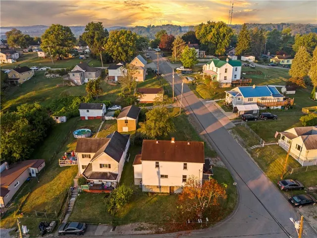 $175,000 | 108 Oakwood Avenue, Washington, PA 15301