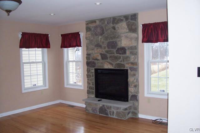 4811 Beck Road Emmaus, PA 18049 - Photo 4 of 15 Gallery Image 4