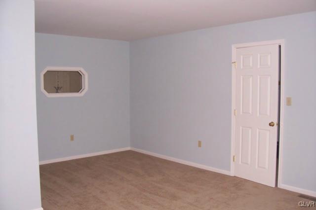 4811 Beck Road Emmaus, PA 18049 - Photo 7 of 15 Gallery Image 7