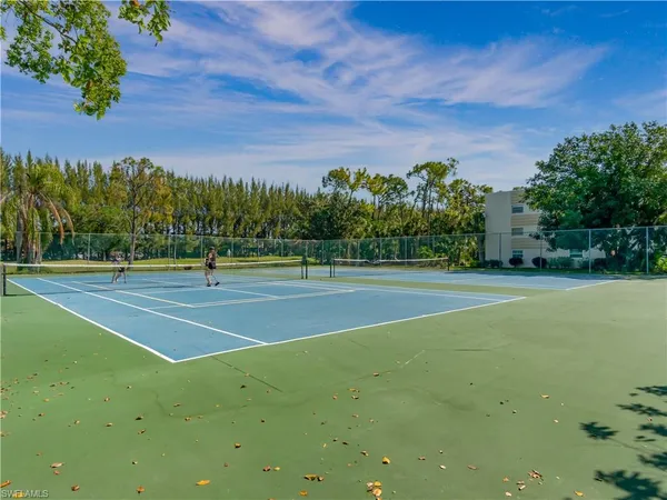 a view of a tennis court