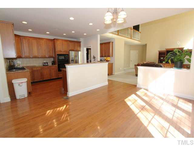 10848 Round Brook Circle Raleigh, NC 27617 - Photo 8 of 25 Gallery Image 8