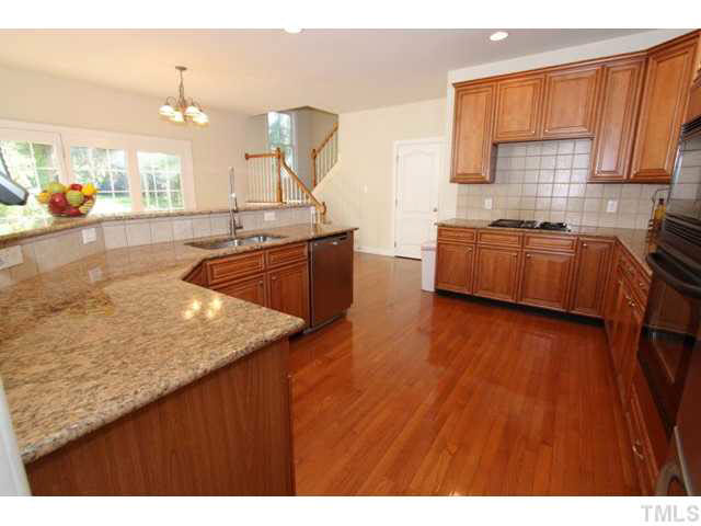 10848 Round Brook Circle Raleigh, NC 27617 - Photo 9 of 25 Gallery Image 9