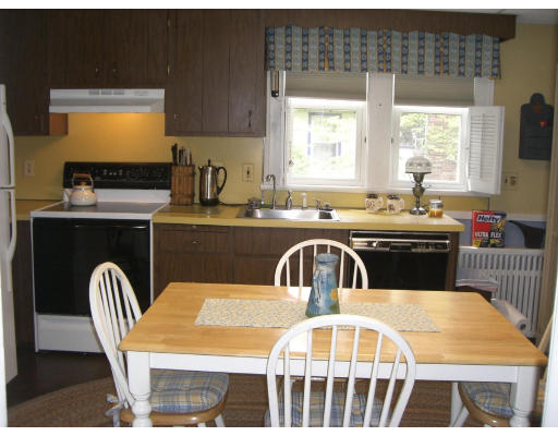 16 Norfolk Road Randolph, MA 02368 - Photo 6 of 14 Gallery Image 6
