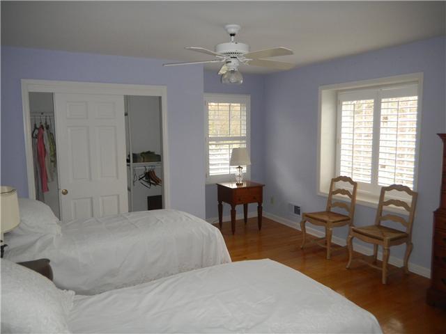 502 Round Hill Road Indianapolis, IN 46260 - Photo 13 of 13 Gallery Image 13