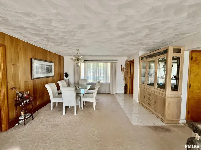 $239,900 | 522 West Main Street, Toulon, IL 61483