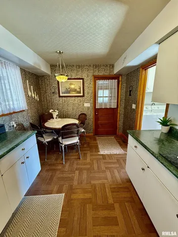 $239,900 | 522 West Main Street, Toulon, IL 61483