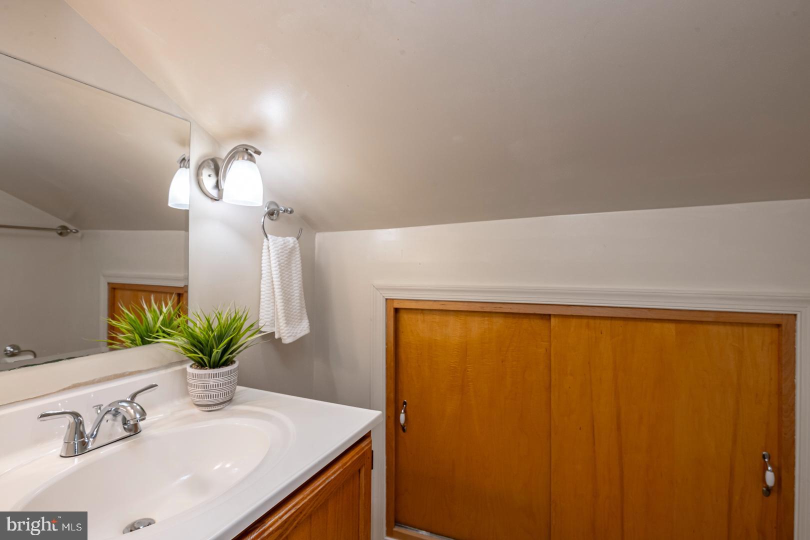 2554 Hill Road Reading, PA 19606 - Photo 22 of 31