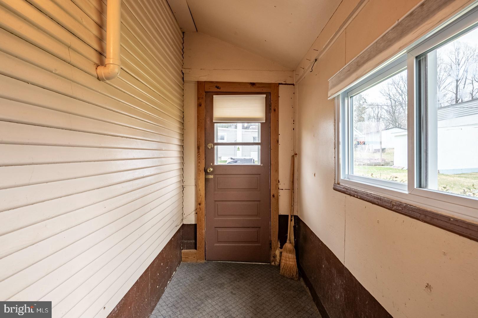 2554 Hill Road Reading, PA 19606 - Photo 25 of 31