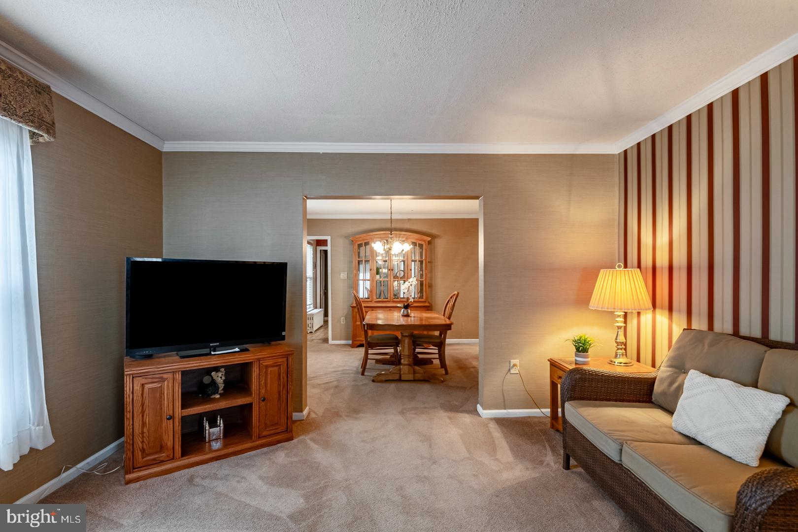 2554 Hill Road Reading, PA 19606 - Photo 7 of 31