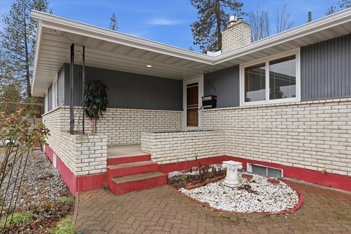 7147 North Fleming Street Spokane, WA 99208 - Photo 1 of 40 Gallery Image 1