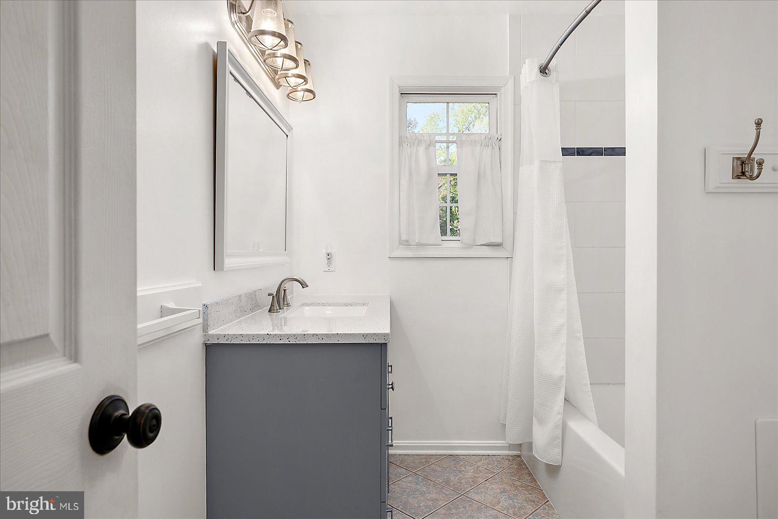 30845 Ward Road Salisbury, MD 21804 - Photo 45 of 65 2nd remodeled full bath upstairs