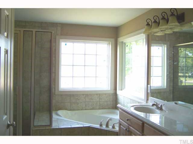 33 Long Ridge Court Willow Spring, NC 27592 - Photo 7 of 10 Gallery Image 7