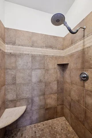 $7,000,000 | 9685 County Road 13 Southeast, Delano, MN 55328