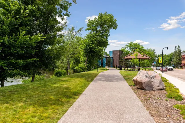 $7,000,000 | 9685 County Road 13 Southeast, Delano, MN 55328