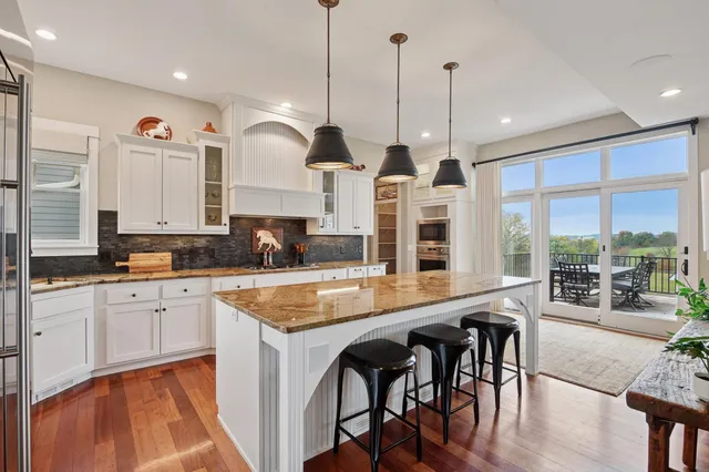 $7,000,000 | 9685 County Road 13 Southeast, Delano, MN 55328