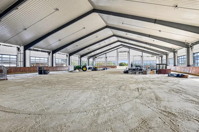 $7,000,000 | 9685 County Road 13 Southeast, Delano, MN 55328