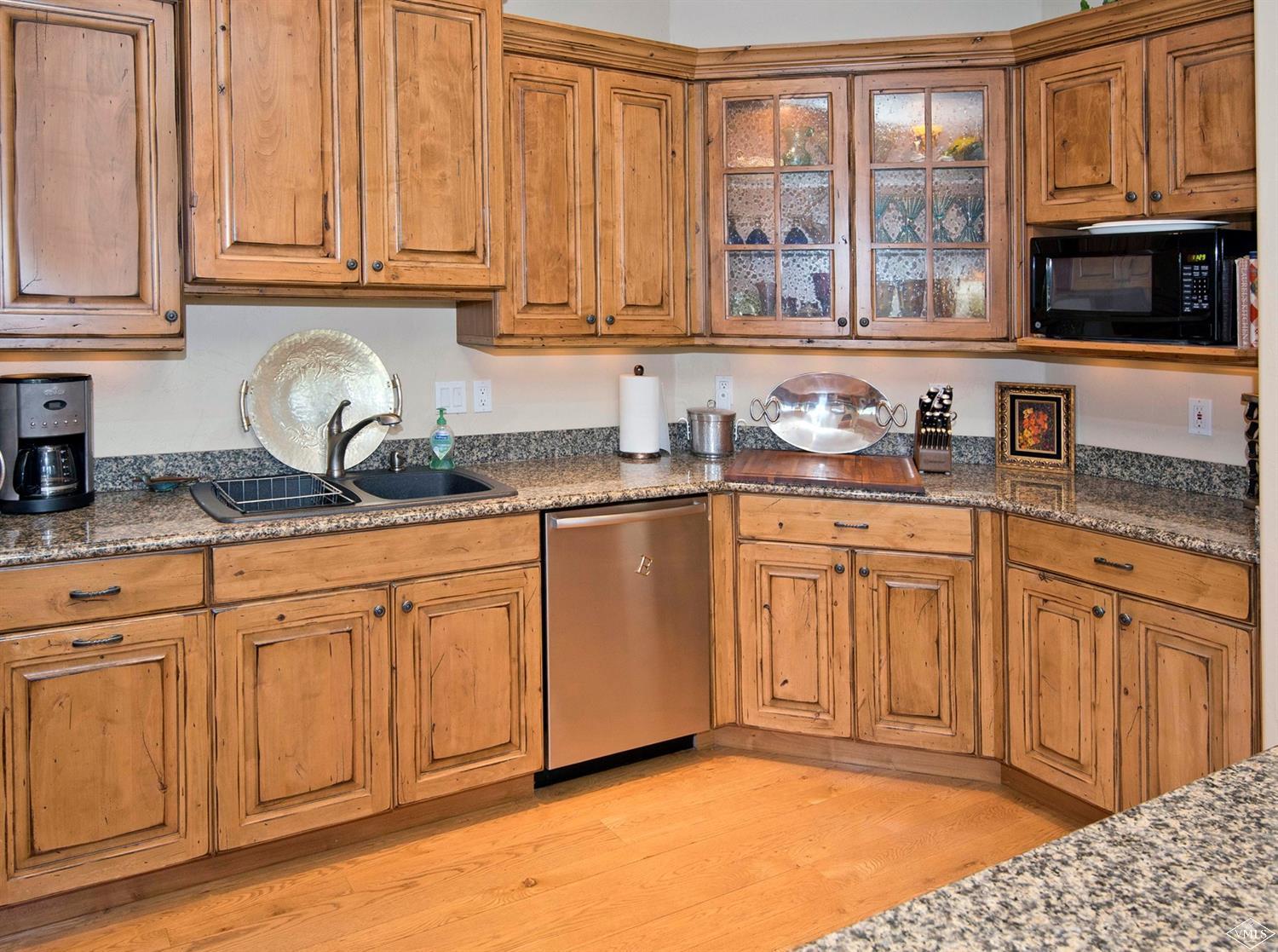 121 Timberwolf Gypsum, CO 81637 - Photo 8 of 25 Additional Photo