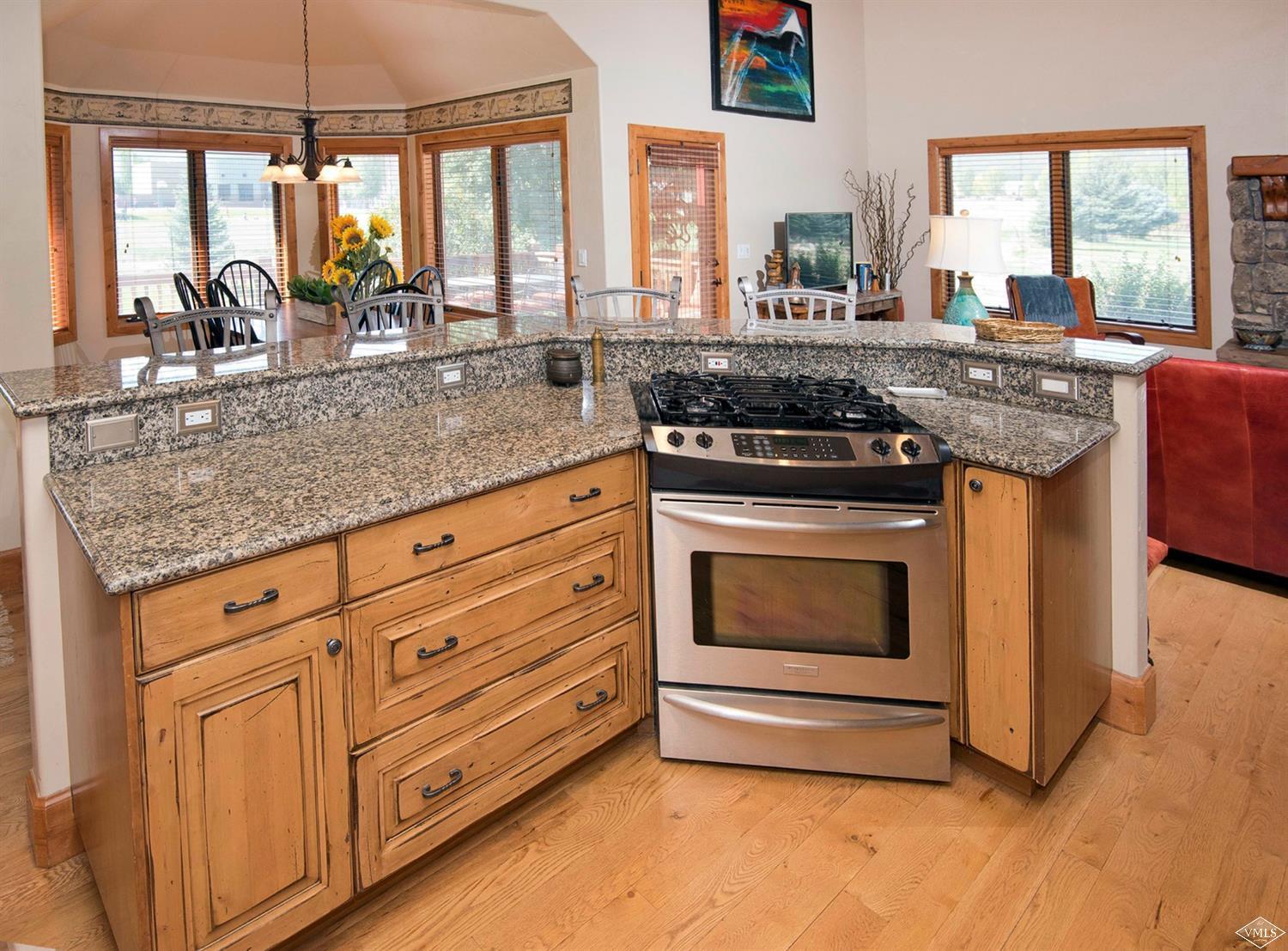 121 Timberwolf Gypsum, CO 81637 - Photo 10 of 25 Additional Photo