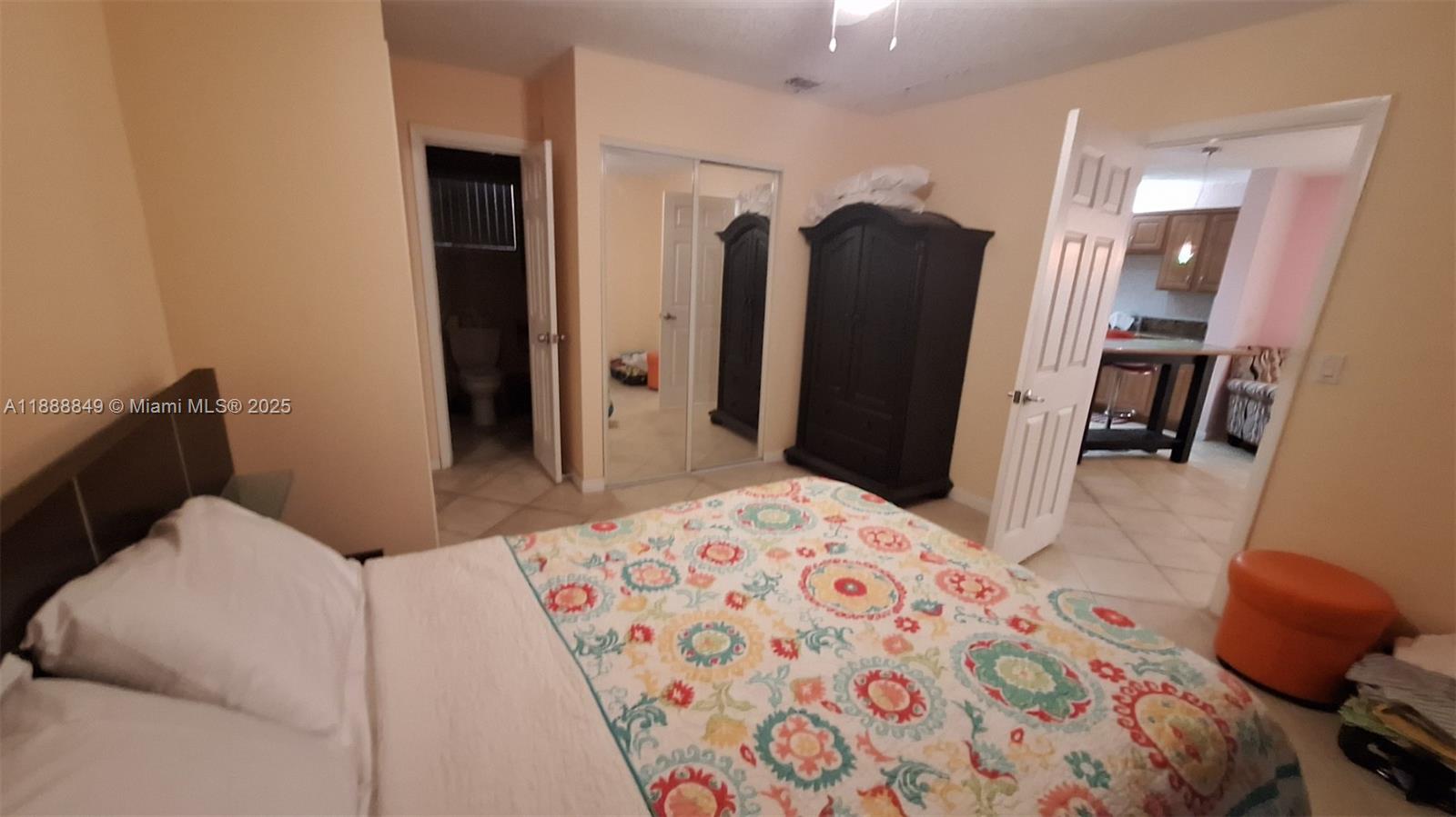 215 Southeast 3rd Avenue, Unit 202D Hallandale Beach, FL 33009 - Photo 13 of 17