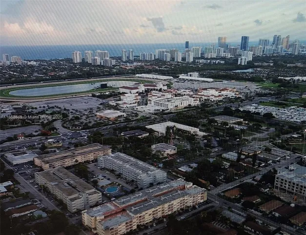 $118,000 | 215 Southeast 3rd Avenue, Unit 202D, Hallandale Beach, FL 33009