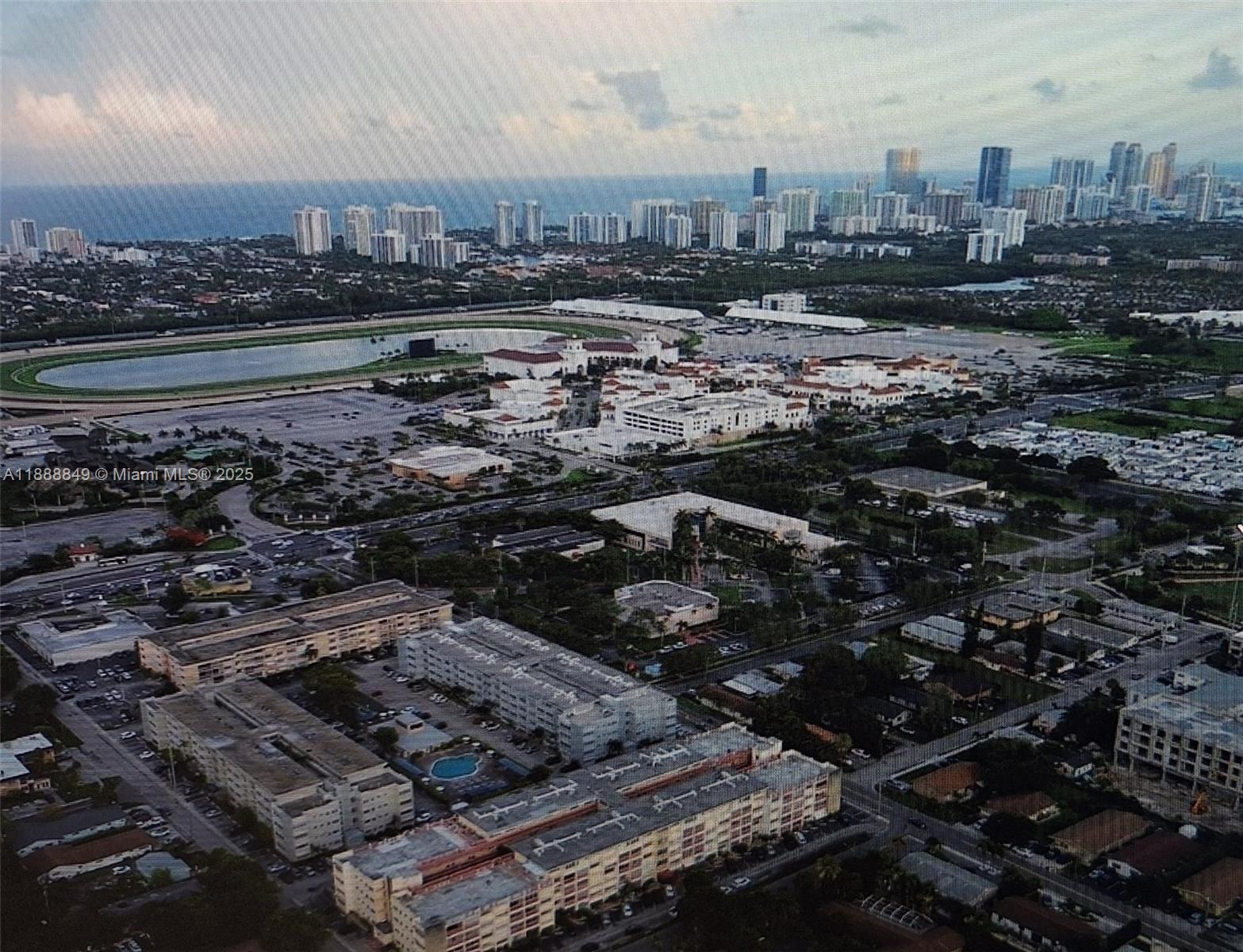 215 Southeast 3rd Avenue, Unit 202D Hallandale Beach, FL 33009 - Photo 16 of 17