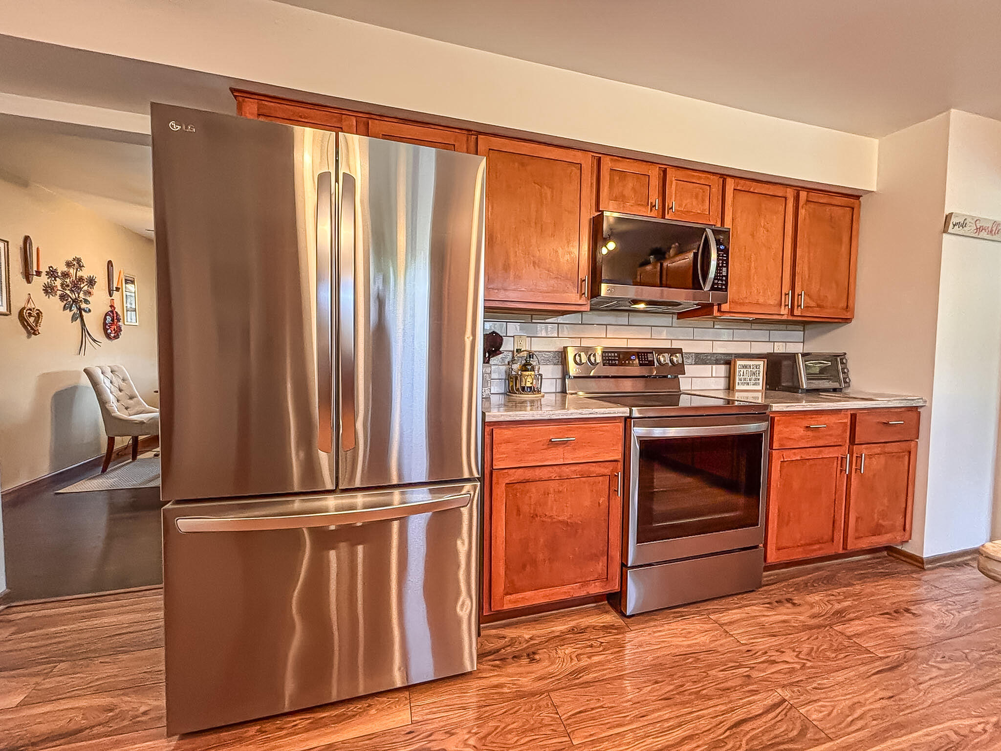 18260 West Willow Road New Berlin, WI 53146 - Photo 19 of 38 Kitchen