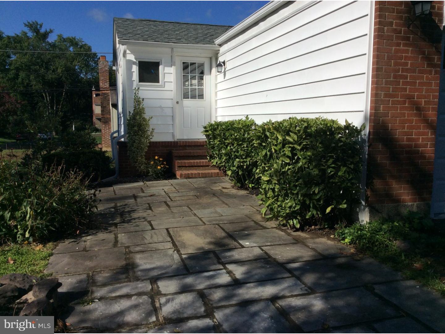 102 Shippen Road Glenside, PA 19038 - Photo 23 of 25 Patio