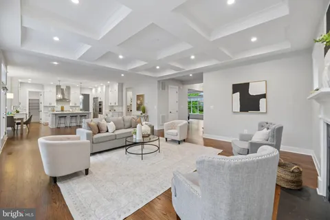 $2,400,000 | 2336 North Oak Street, Falls Church, VA 22046