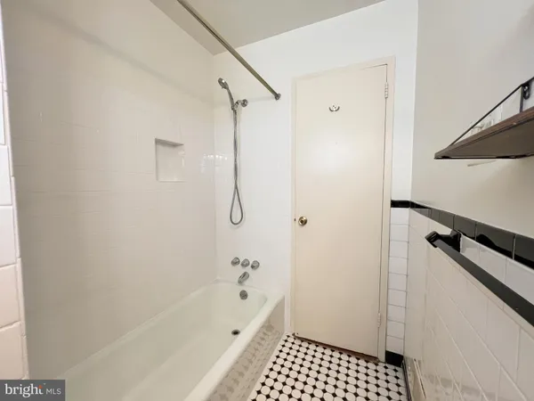 $2,675 | 10720 Tenbrook Drive, Silver Spring, MD 20901