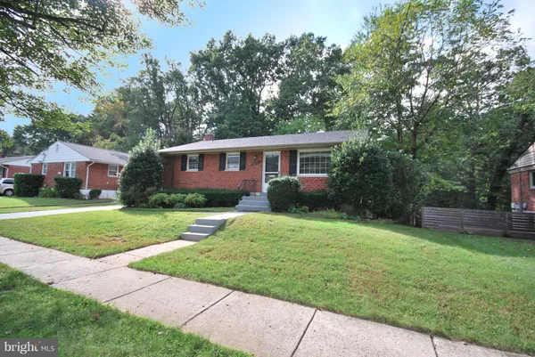 $2,675 | 10720 Tenbrook Drive, Silver Spring, MD 20901
