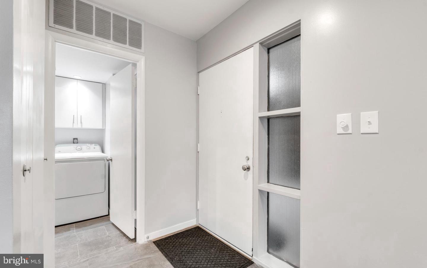 33 Stonehenge Circle, Unit 11 Baltimore, MD 21208 - Photo 4 of 22 a bathroom with a sink and a mirror