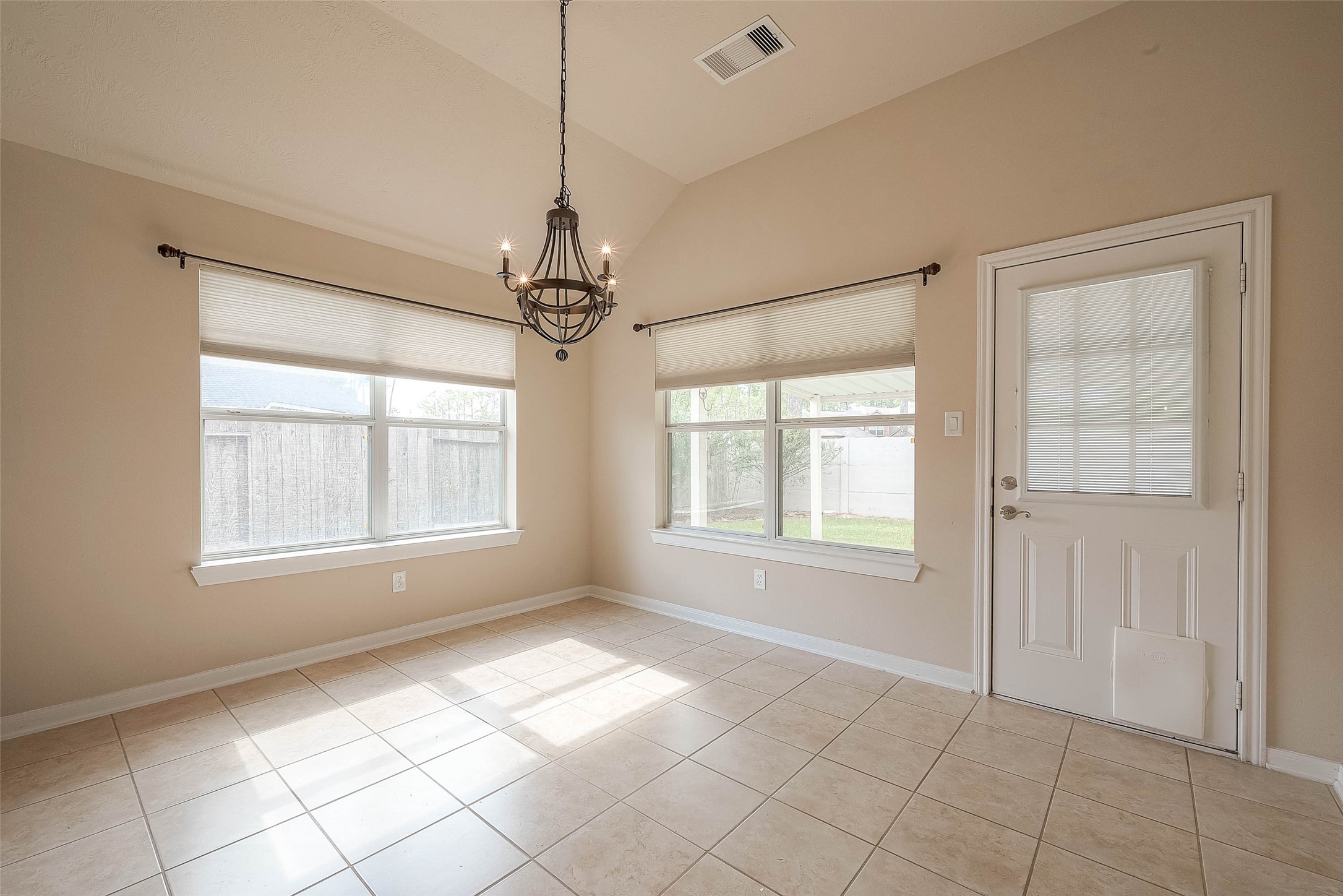 18903 Pinewood Point Lane Tomball, TX 77377 - Photo 17 of 48