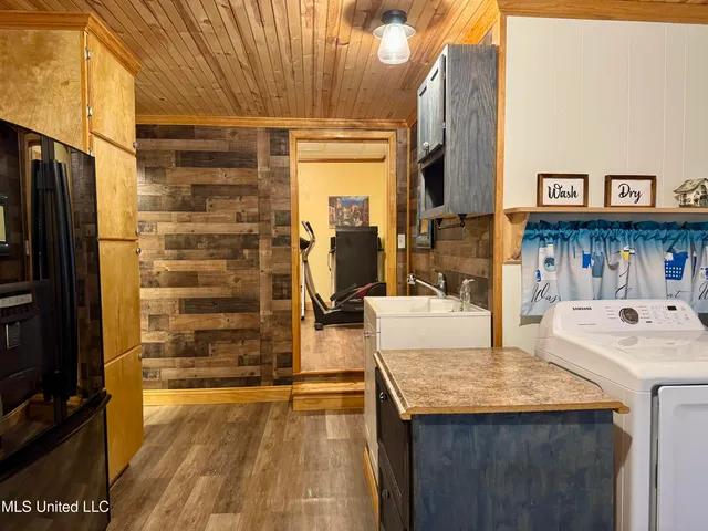 $345,000 | 121 Hensley Road, Natchez, MS 39120