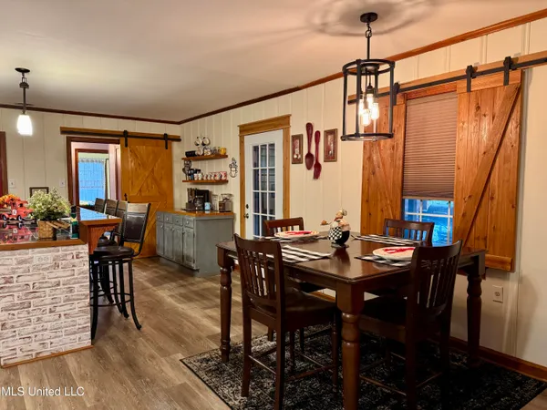 $325,000 | 121 Hensley Road, Natchez, MS 39120