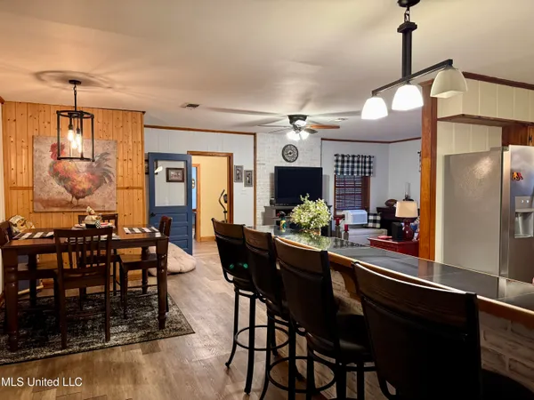 $325,000 | 121 Hensley Road, Natchez, MS 39120