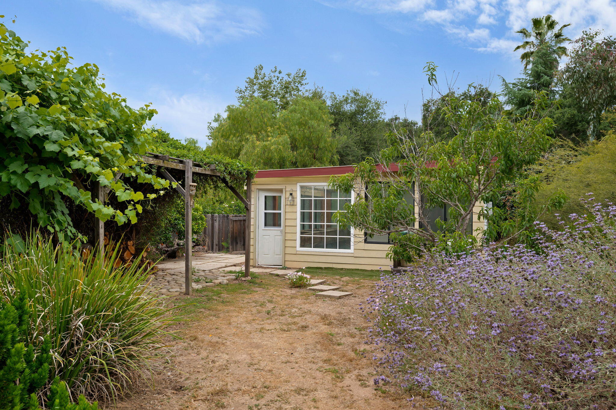 1442 South Rice Road Ojai, CA 93023 - Photo 45 of 54 58-Greenhouse & Gardens