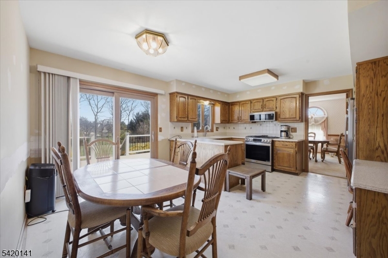 250 Old York Road Flemington, NJ 08822 - Photo 11 of 32