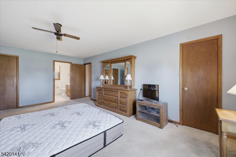 250 Old York Road Flemington, NJ 08822 - Photo 19 of 32