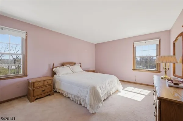 $695,000 | 250 Old York Road, Flemington, NJ 08822